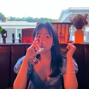 Meet your Posher, Eunjin